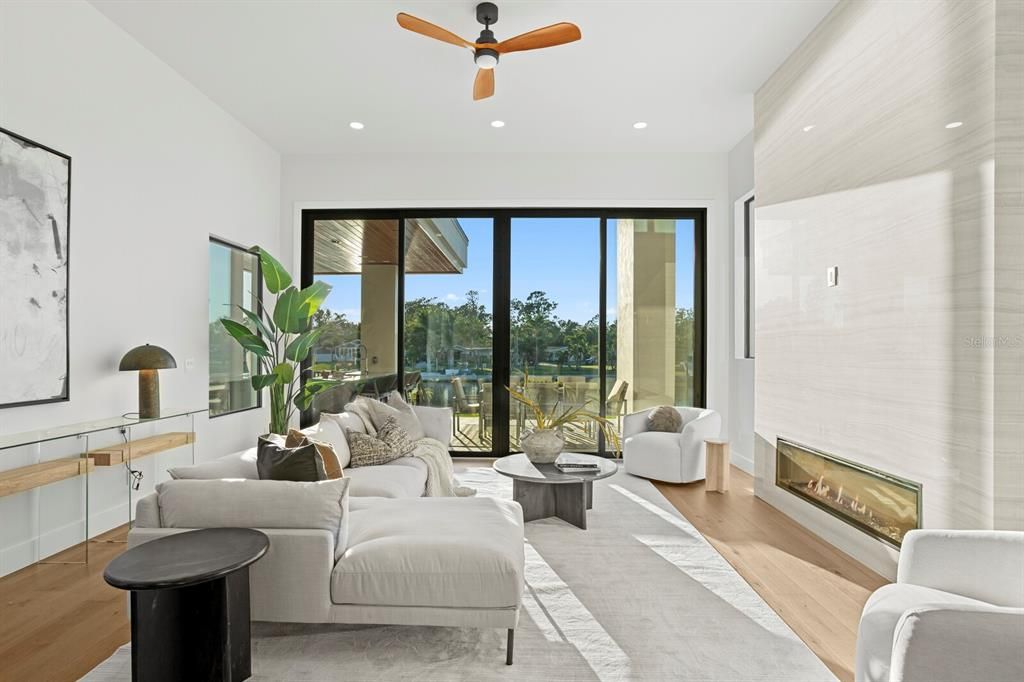 For Sale: $3,695,000 (4 beds, 5 baths, 4556 Square Feet)