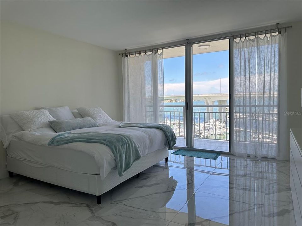 Activo con contrato: $3,750 (2 camas, 2 baños, 1269 Pies cuadrados)