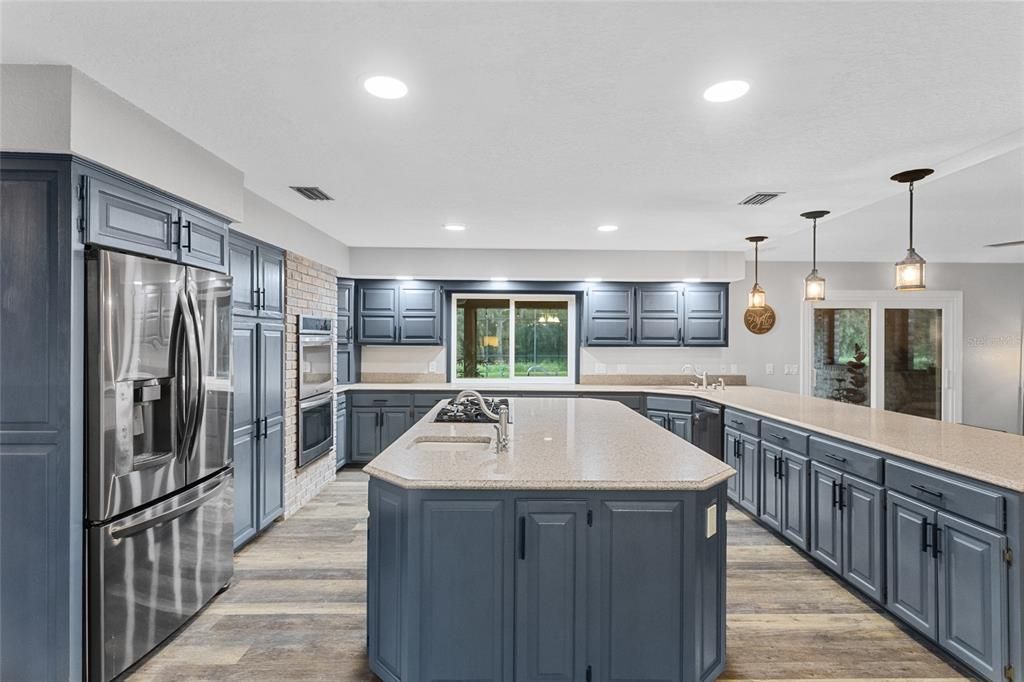 На продажу: $1,290,000 (4 спален, 3 ванн, 3352 Квадратных фут)