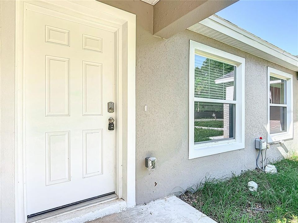 На продажу: $419,900 (4 спален, 0 ванн, 2104 Квадратных фут)