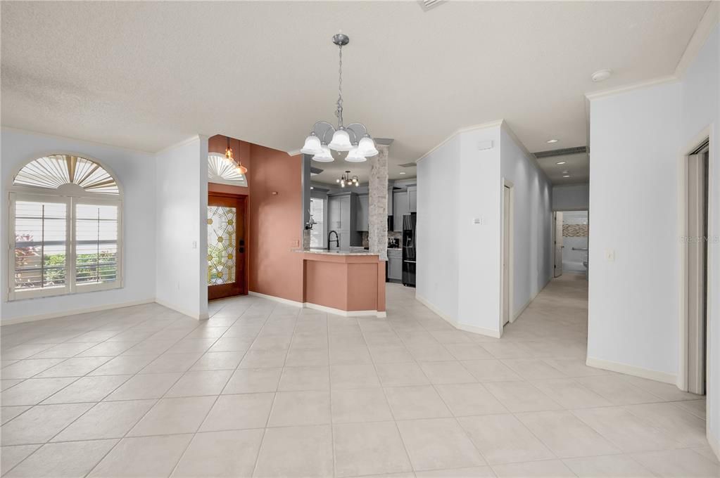 En Venta: $550,000 (3 camas, 2 baños, 1758 Pies cuadrados)