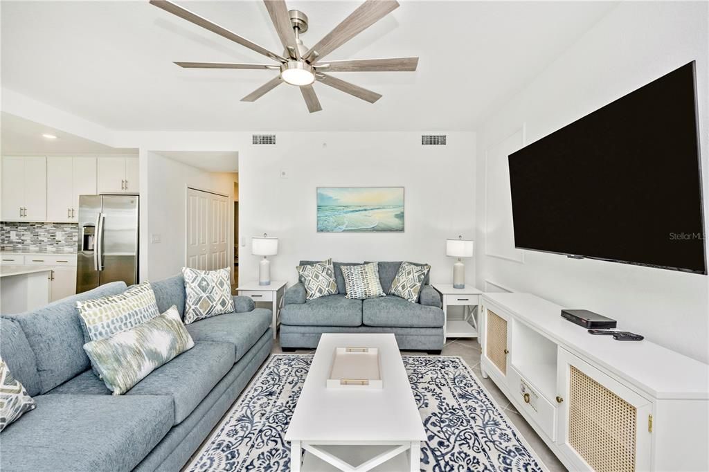 出租: $2,500 (2 贝兹, 2 浴室, 1154 平方英尺)