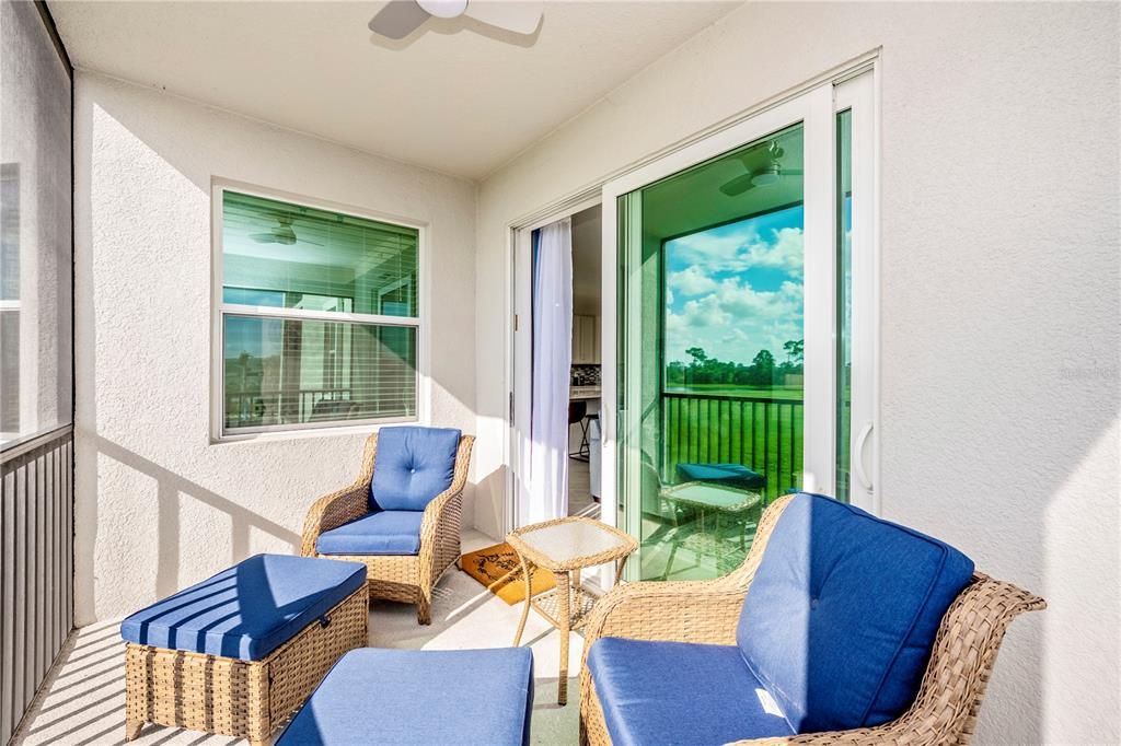 出租: $2,500 (2 贝兹, 2 浴室, 1154 平方英尺)