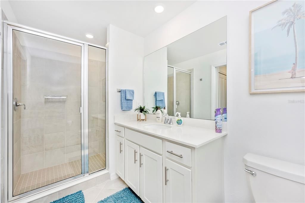 出租: $2,500 (2 贝兹, 2 浴室, 1154 平方英尺)