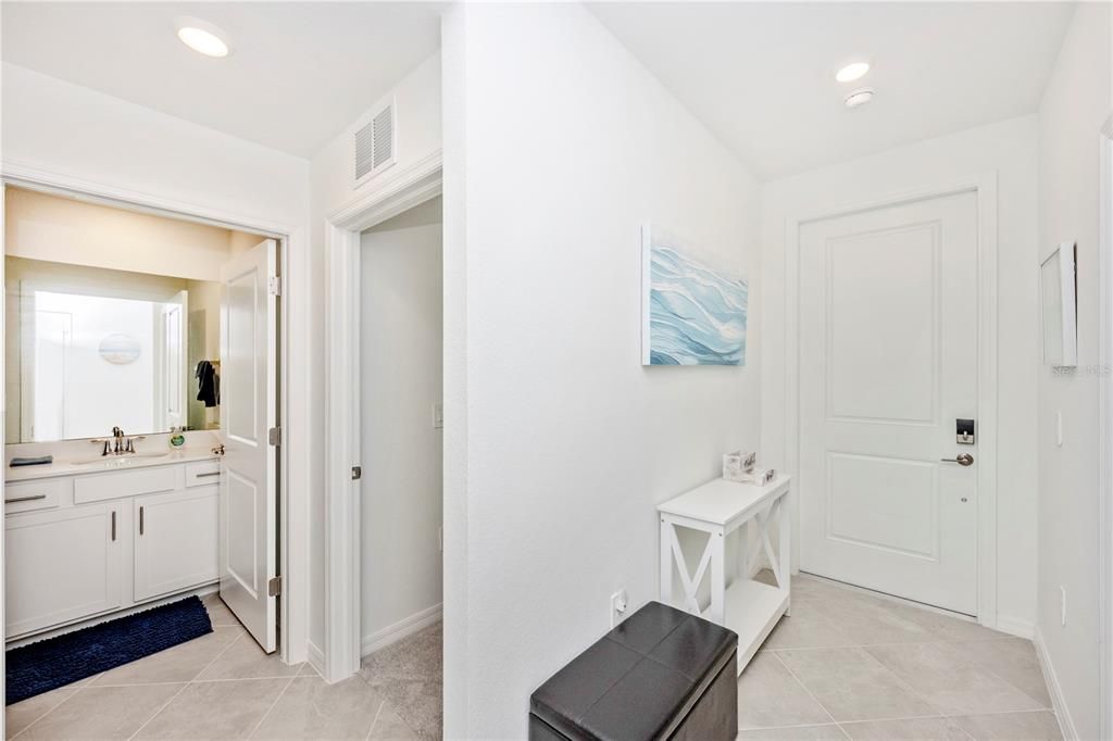 出租: $2,500 (2 贝兹, 2 浴室, 1154 平方英尺)