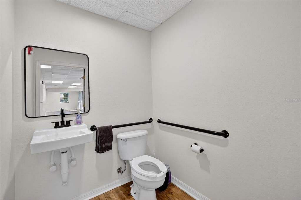 En Venta: $68,184 (0 camas, 0 baños, 1810 Pies cuadrados)