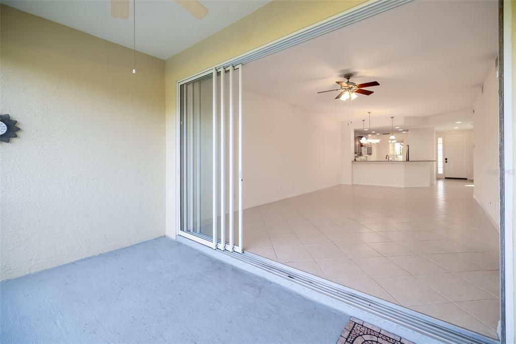 Под контрактом: $265,000 (2 спален, 2 ванн, 1496 Квадратных фут)