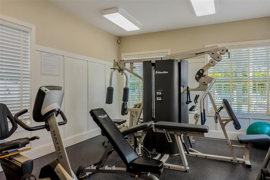 Под контрактом: $265,000 (2 спален, 2 ванн, 1496 Квадратных фут)