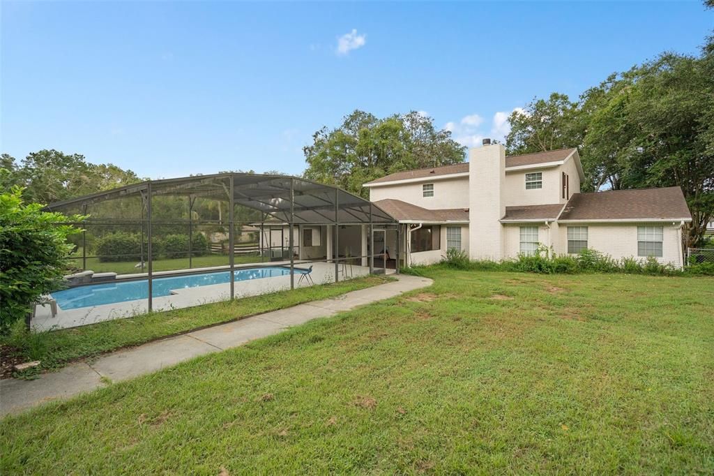 Active With Contract: $725,000 (4 beds, 2 baths, 2904 Square Feet)