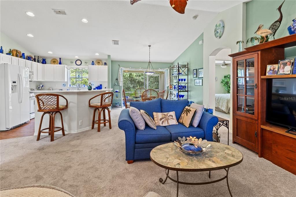 待售: $299,000 (3 贝兹, 2 浴室, 1434 平方英尺)