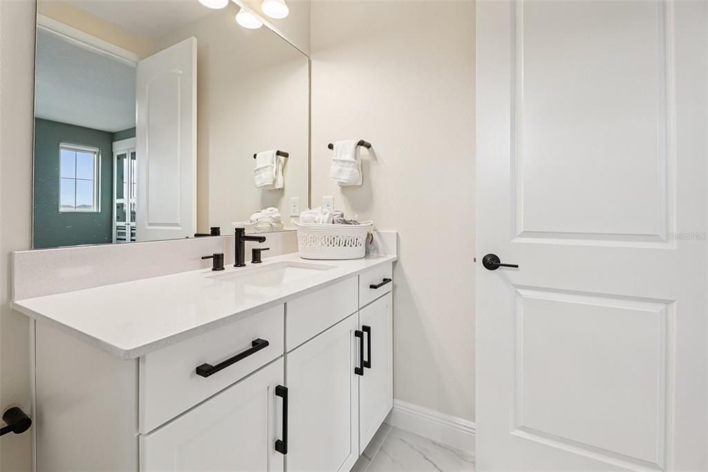 待售: $894,999 (5 贝兹, 4 浴室, 3437 平方英尺)