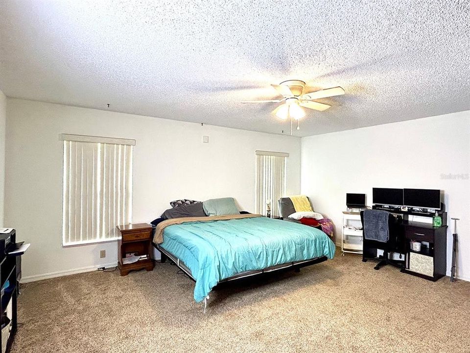 На продажу: $499,000 (3 спален, 2 ванн, 2122 Квадратных фут)