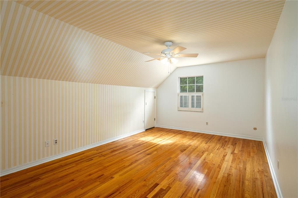 На продажу: $475,000 (3 спален, 2 ванн, 3072 Квадратных фут)