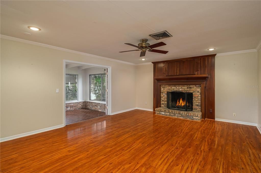 На продажу: $475,000 (3 спален, 2 ванн, 3072 Квадратных фут)