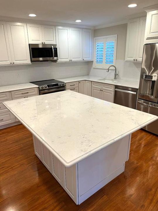 На продажу: $475,000 (3 спален, 2 ванн, 3072 Квадратных фут)