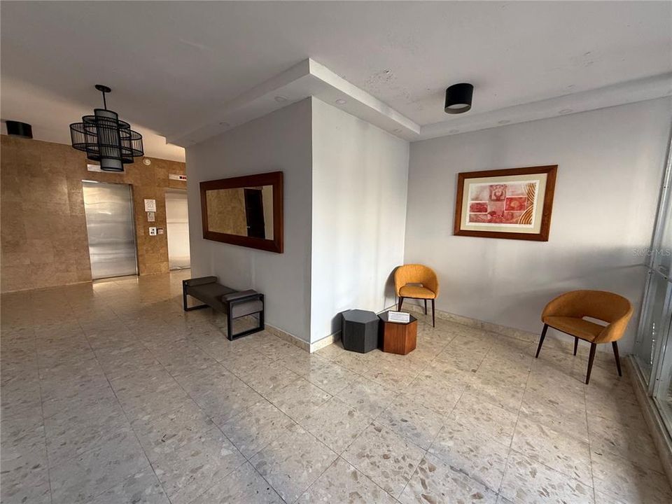 出租: $2,500 (2 贝兹, 2 浴室, 1300 平方英尺)