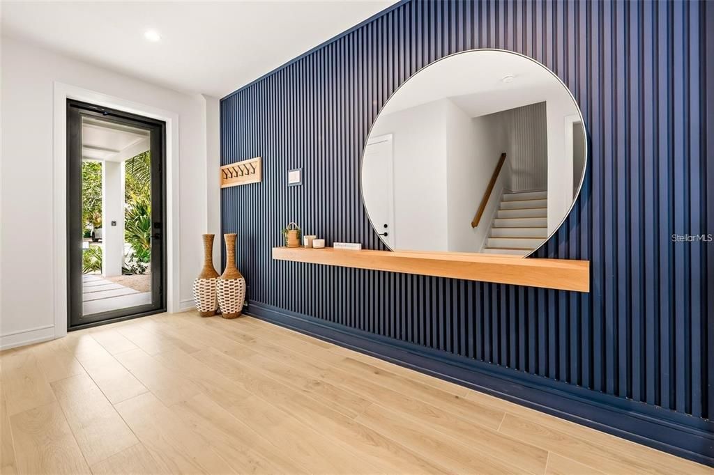 En Venta: $4,965,000 (5 camas, 4 baños, 2545 Pies cuadrados)