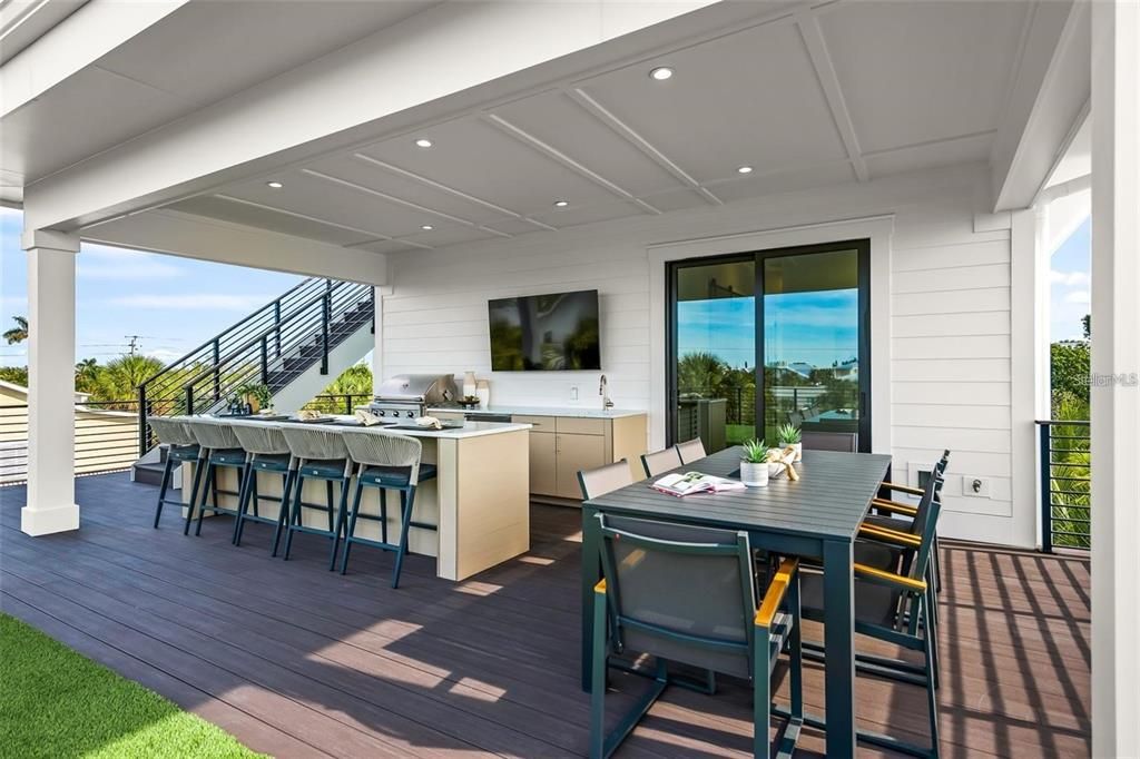 En Venta: $4,965,000 (5 camas, 4 baños, 2545 Pies cuadrados)