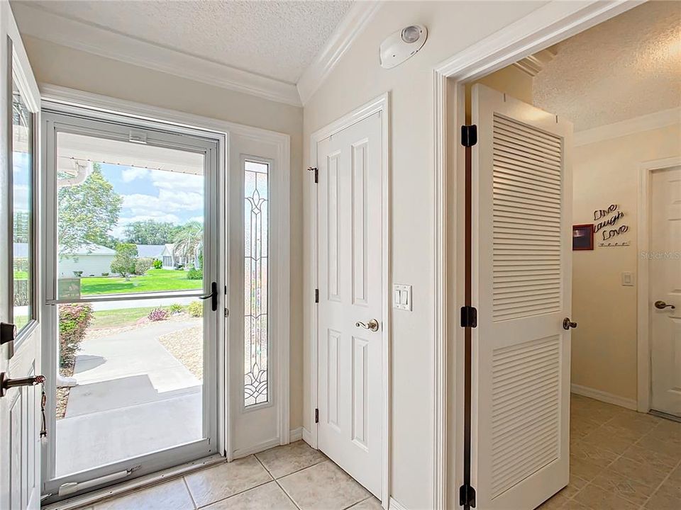 待售: $450,000 (3 贝兹, 2 浴室, 1850 平方英尺)