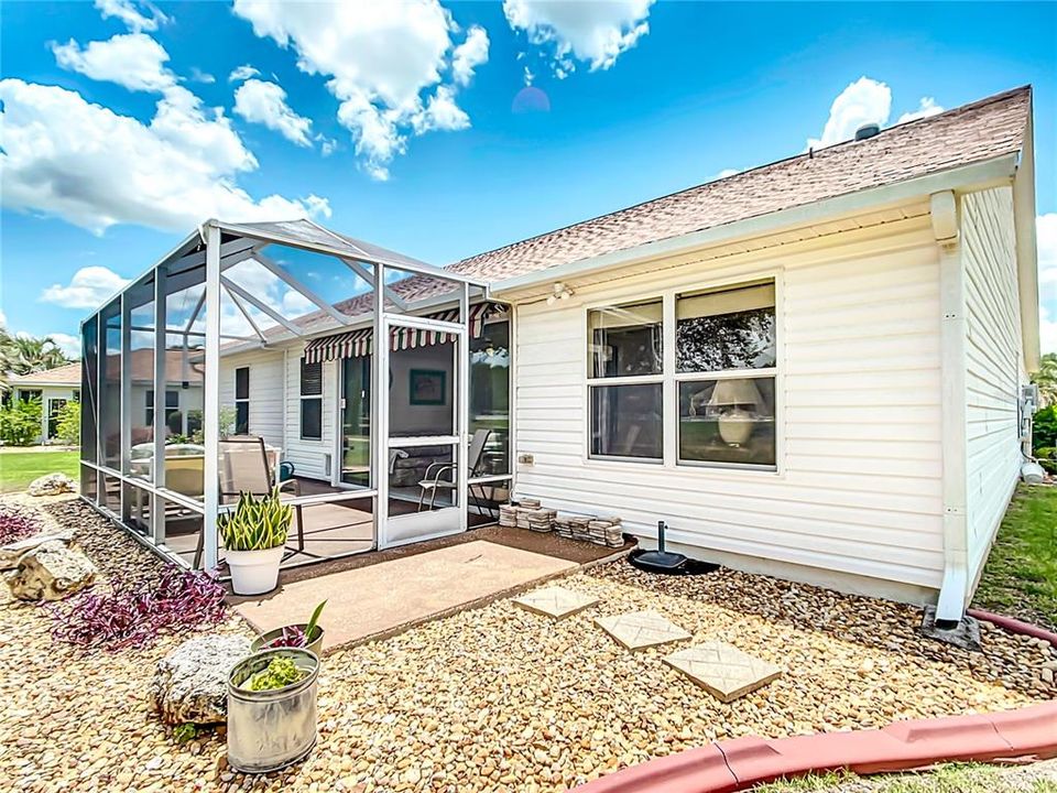 待售: $450,000 (3 贝兹, 2 浴室, 1850 平方英尺)