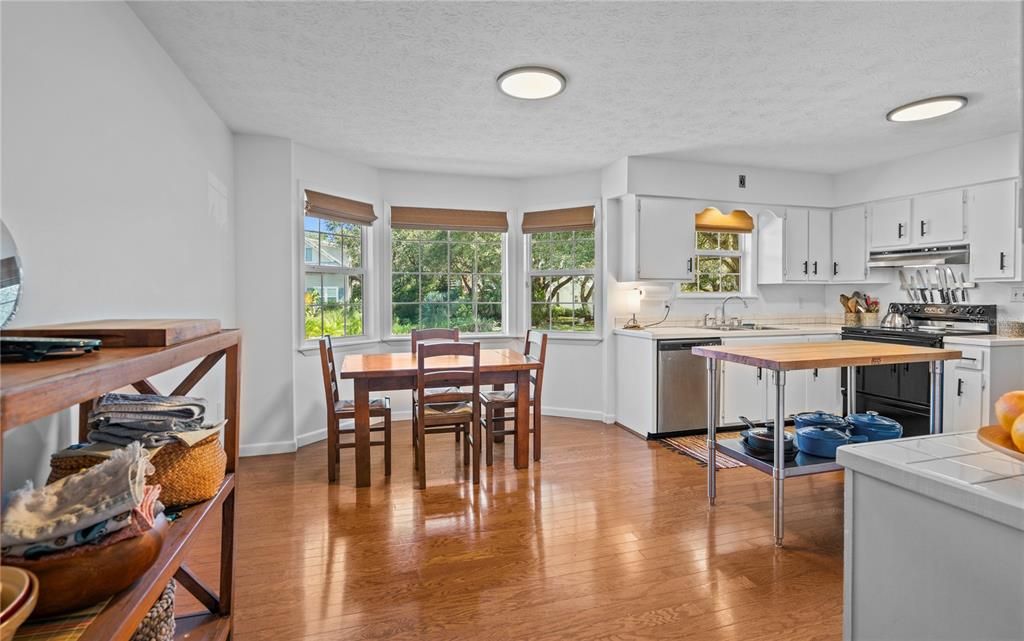 待售: $849,000 (3 贝兹, 2 浴室, 1822 平方英尺)