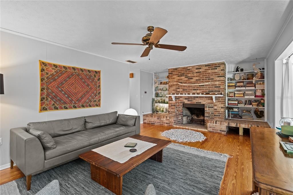 待售: $849,000 (3 贝兹, 2 浴室, 1822 平方英尺)