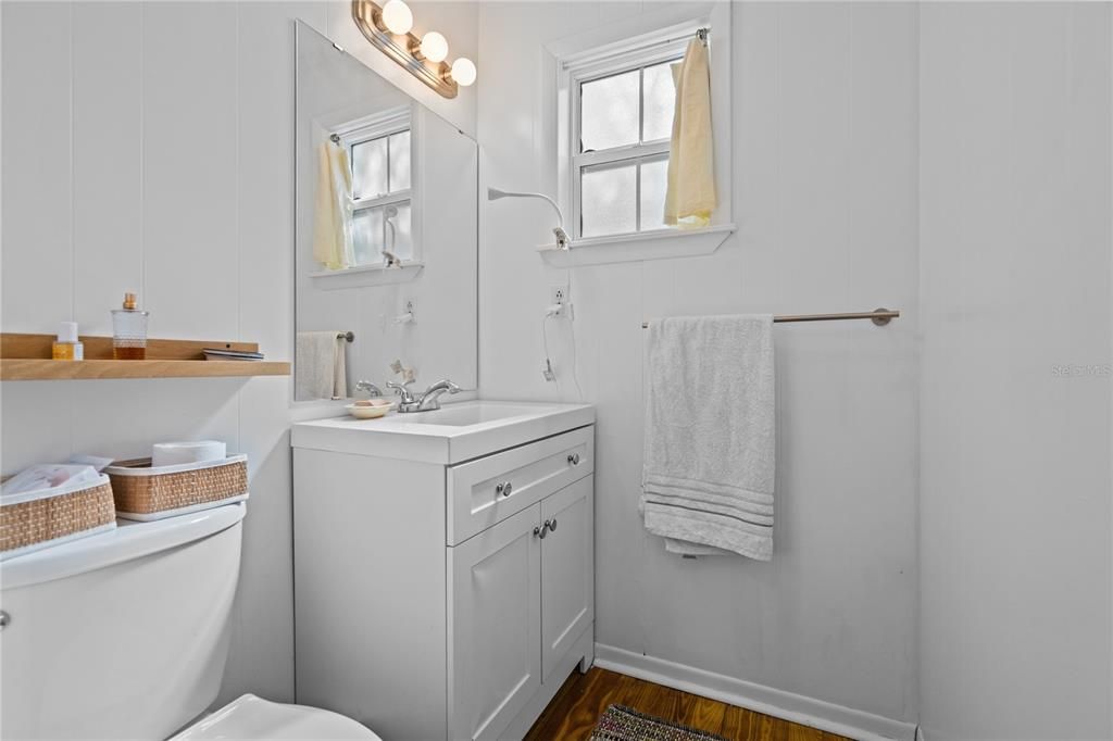 待售: $849,000 (3 贝兹, 2 浴室, 1822 平方英尺)