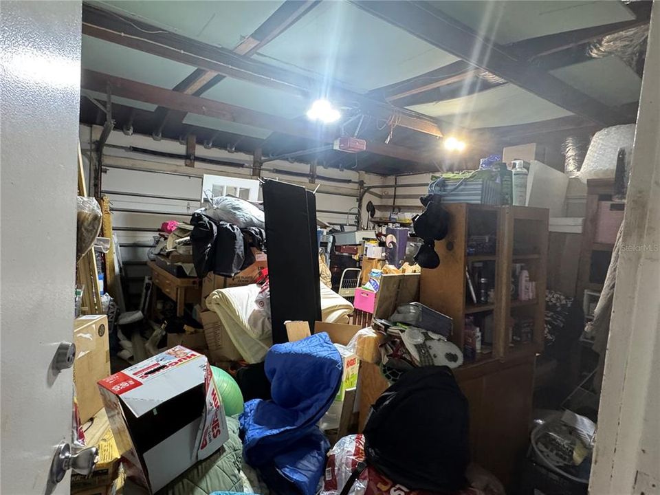 Active With Contract: $230,000 (3 beds, 3 baths, 1633 Square Feet)