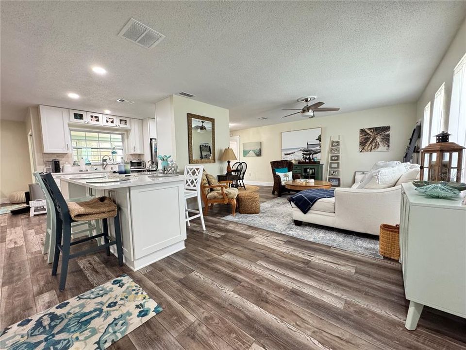 En Renta: $5,500 (3 camas, 2 baños, 1727 Pies cuadrados)