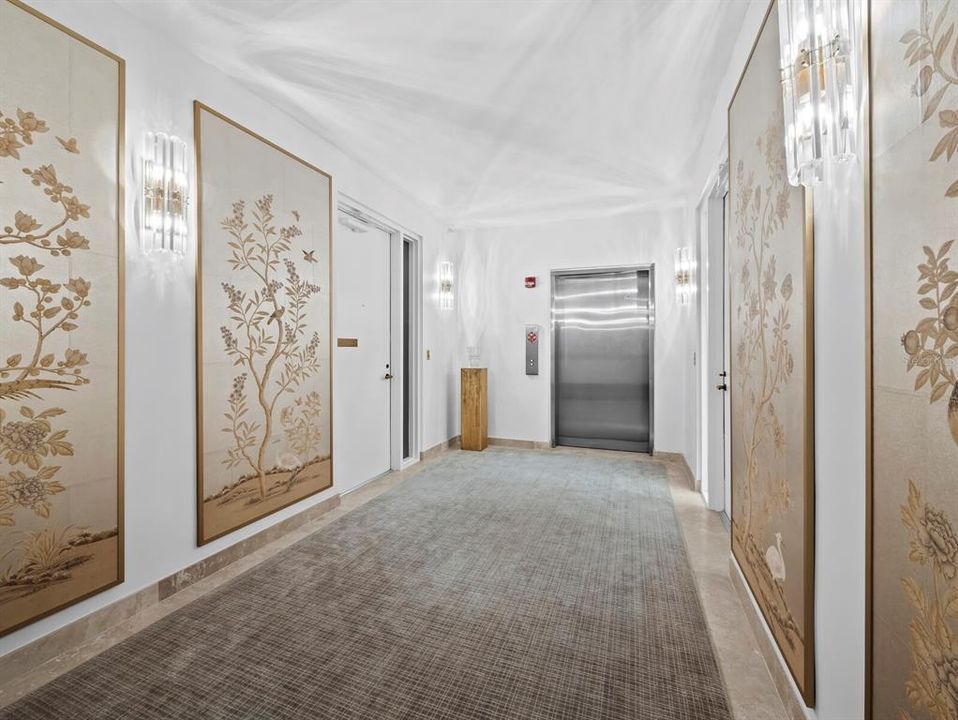 Active With Contract: $3,700,000 (3 beds, 3 baths, 2940 Square Feet)