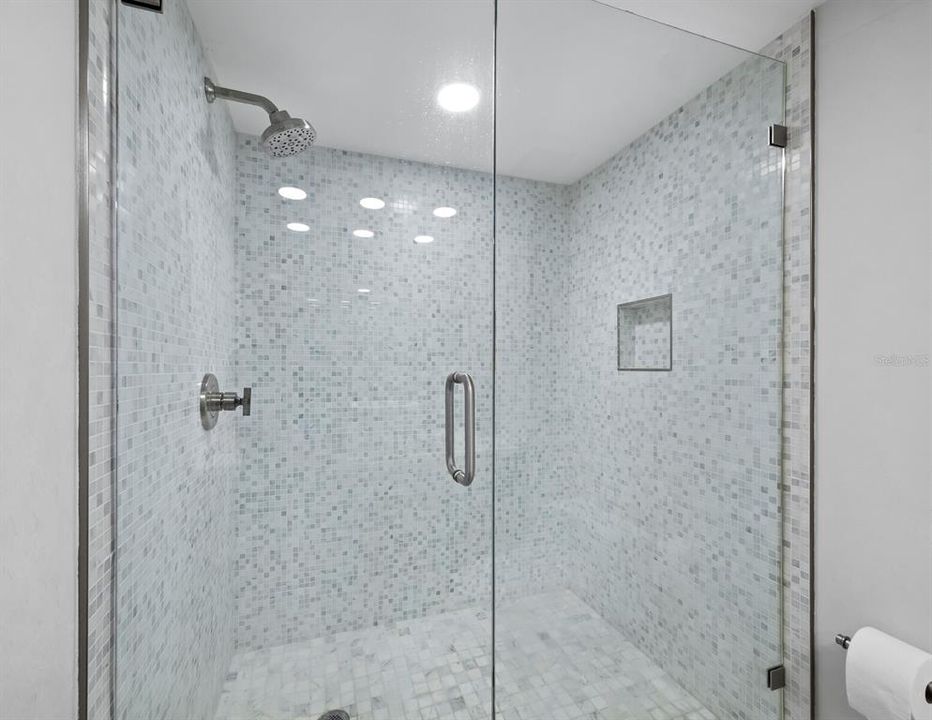 Active With Contract: $3,700,000 (3 beds, 3 baths, 2940 Square Feet)