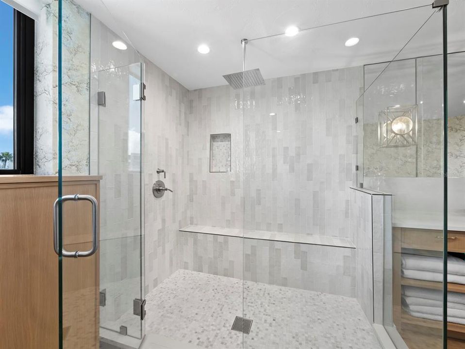 Active With Contract: $3,700,000 (3 beds, 3 baths, 2940 Square Feet)