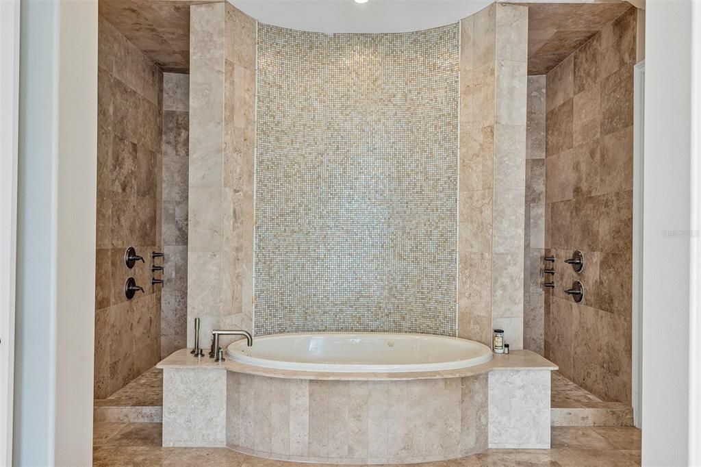 待售: $3,350,000 (5 贝兹, 5 浴室, 7573 平方英尺)