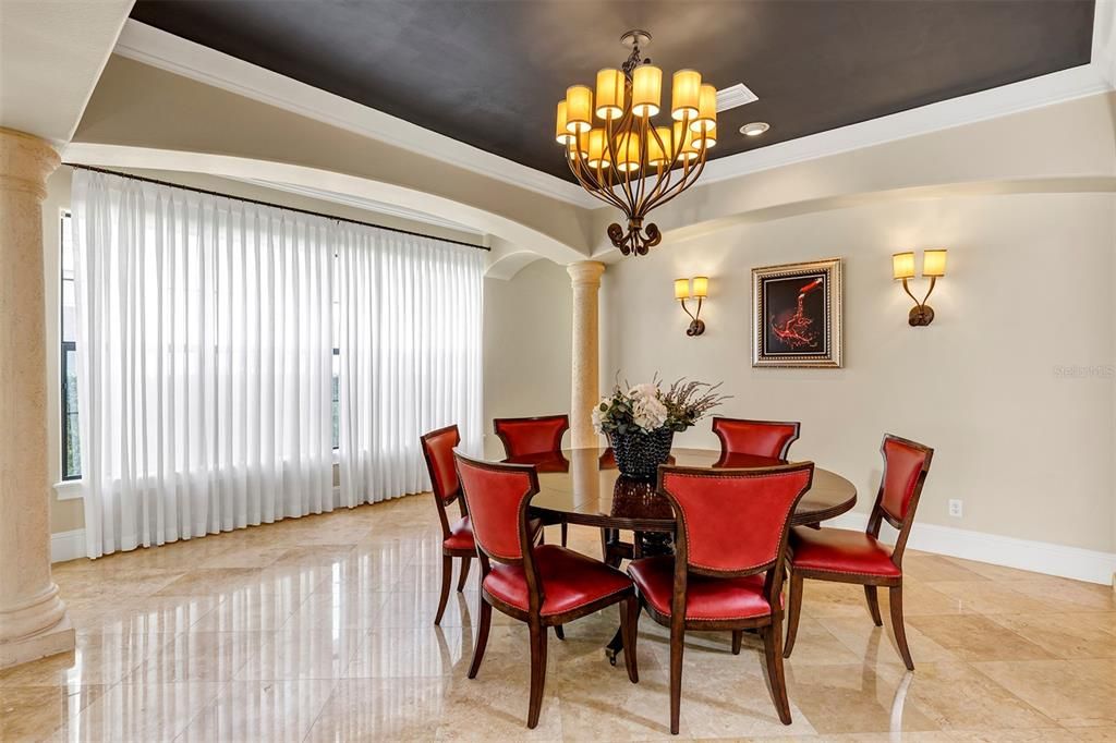 待售: $3,350,000 (5 贝兹, 5 浴室, 7573 平方英尺)