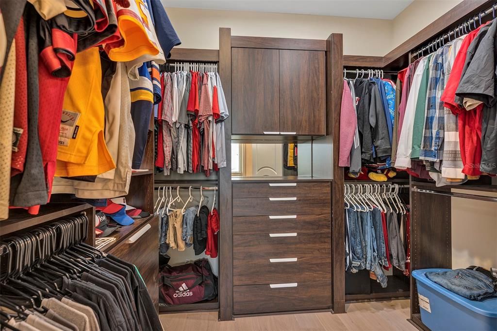 待售: $3,350,000 (5 贝兹, 5 浴室, 7573 平方英尺)