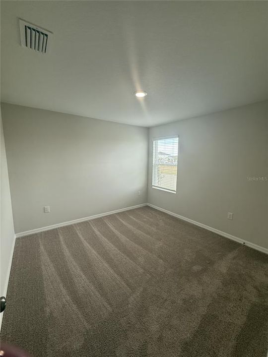 For Rent: $2,100 (5 beds, 3 baths, 2470 Square Feet)