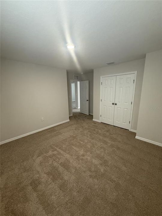 For Rent: $2,100 (5 beds, 3 baths, 2470 Square Feet)