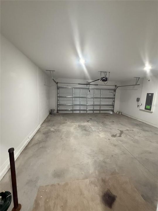 For Rent: $2,100 (5 beds, 3 baths, 2470 Square Feet)