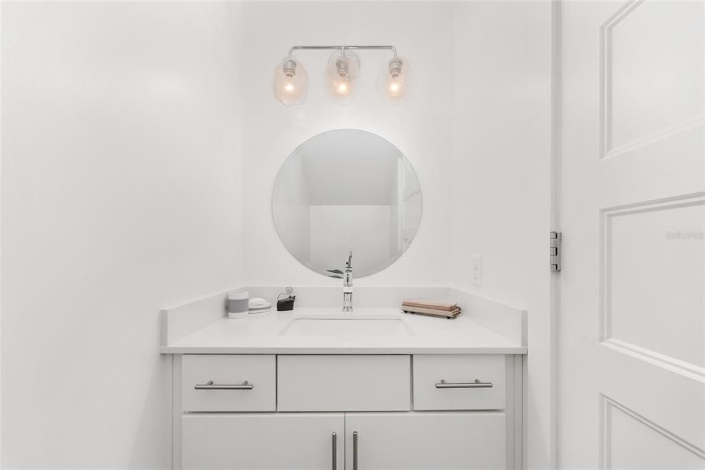 For Sale: $459,000 (3 beds, 2 baths, 1640 Square Feet)