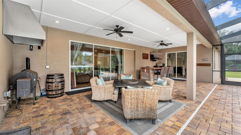 For Sale: $875,000 (4 beds, 3 baths, 3227 Square Feet)