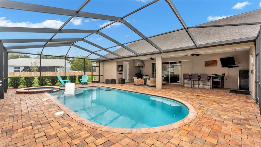 For Sale: $875,000 (4 beds, 3 baths, 3227 Square Feet)