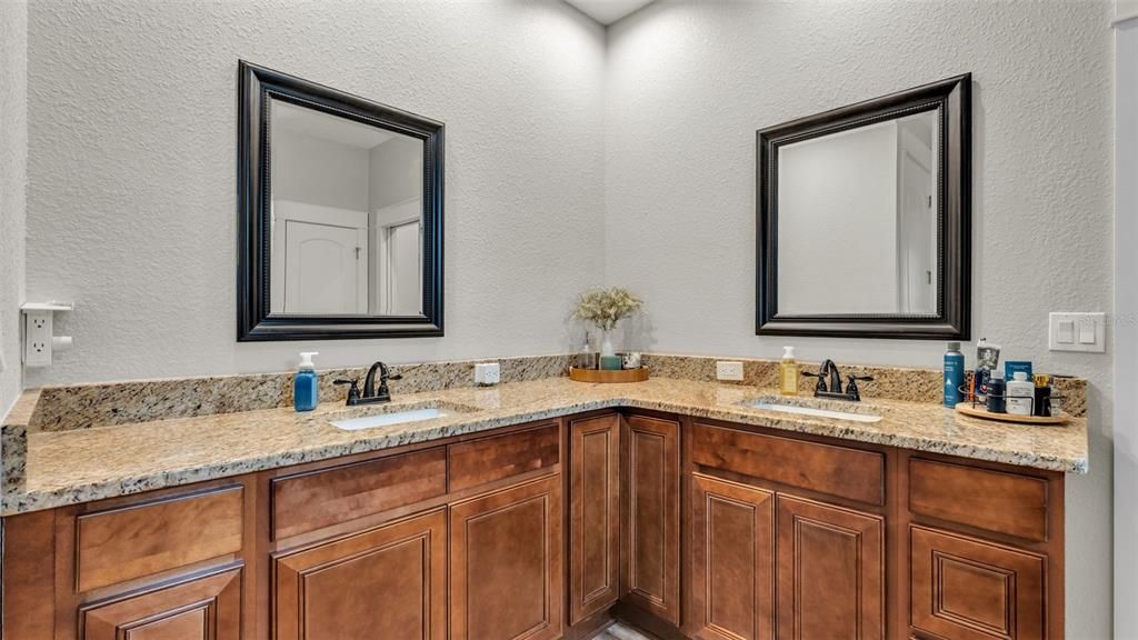 For Sale: $875,000 (4 beds, 3 baths, 3227 Square Feet)