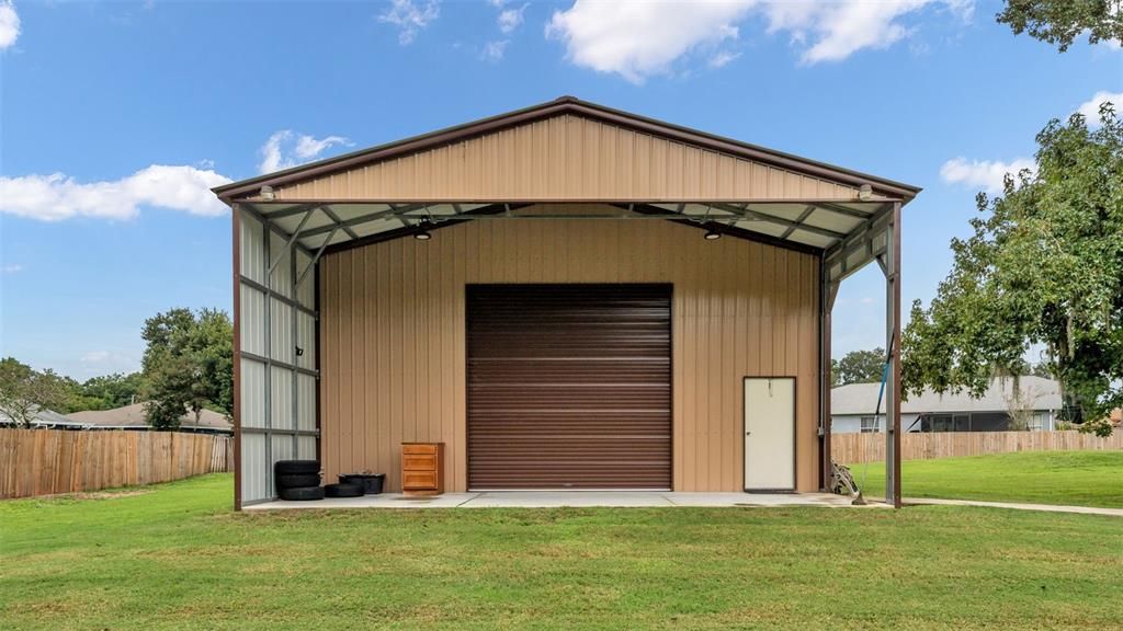 For Sale: $875,000 (4 beds, 3 baths, 3227 Square Feet)