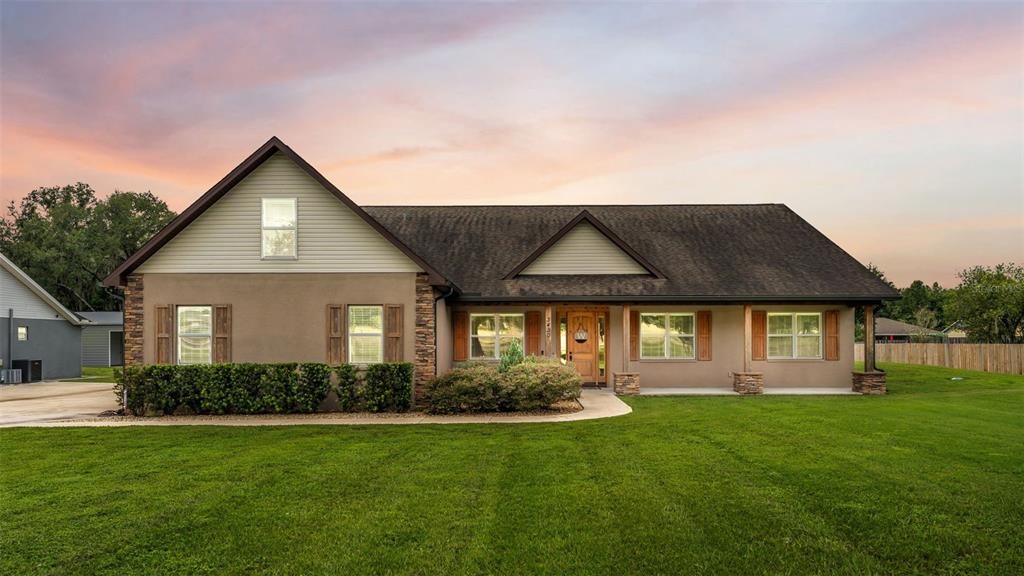 For Sale: $875,000 (4 beds, 3 baths, 3227 Square Feet)