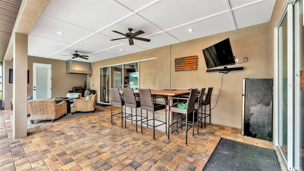 For Sale: $875,000 (4 beds, 3 baths, 3227 Square Feet)