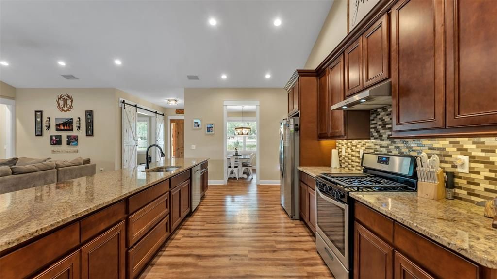 For Sale: $875,000 (4 beds, 3 baths, 3227 Square Feet)