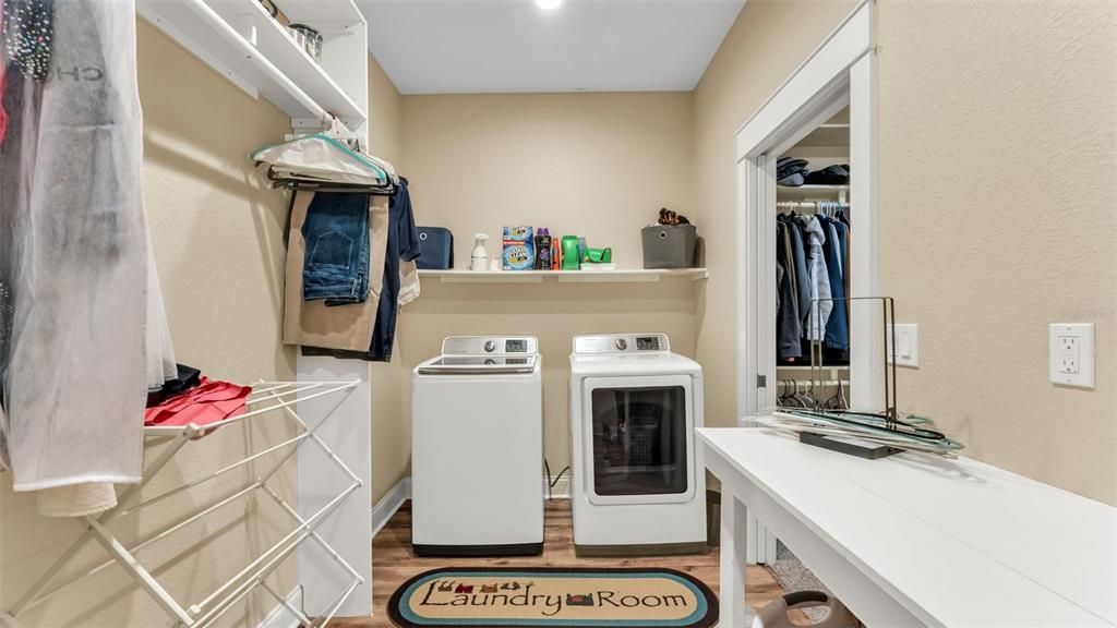 For Sale: $875,000 (4 beds, 3 baths, 3227 Square Feet)