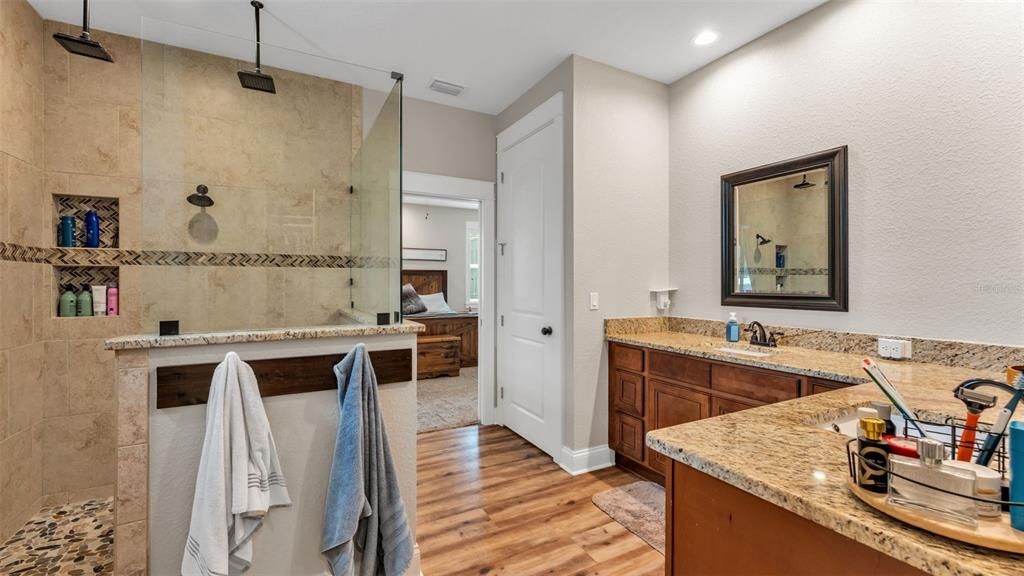 For Sale: $875,000 (4 beds, 3 baths, 3227 Square Feet)