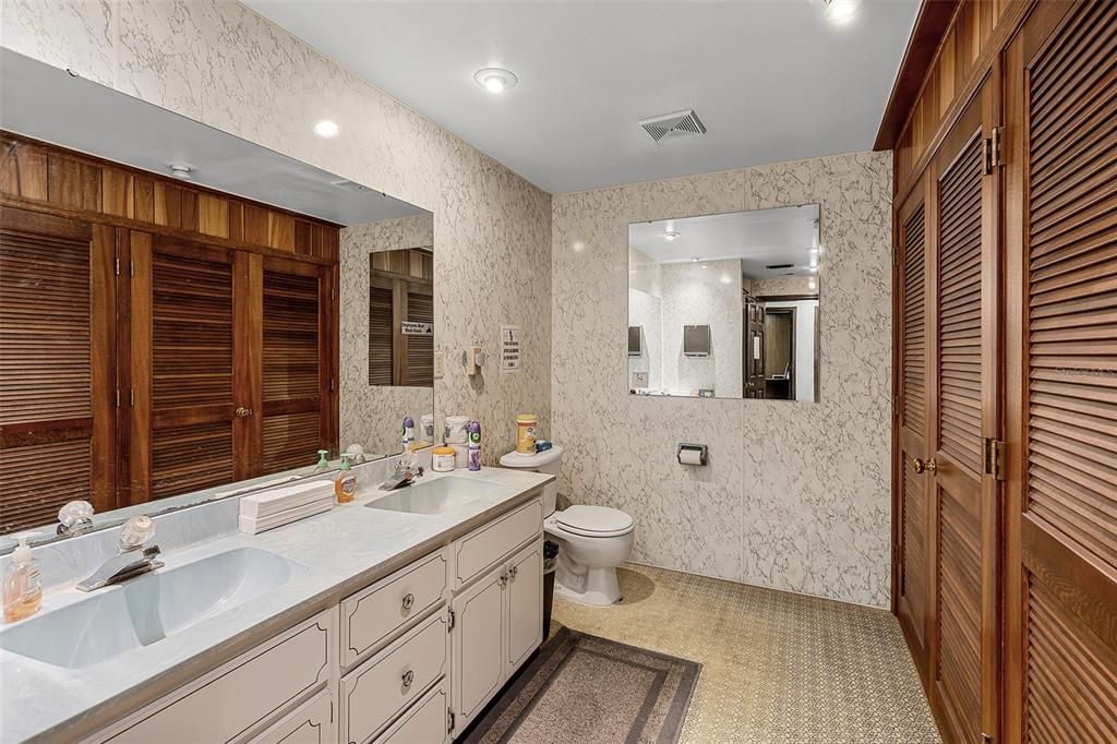 For Sale: $1,400,000 (0 beds, 0 baths, 0 Square Feet)