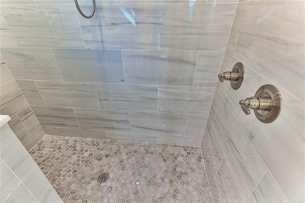 待售: $574,900 (3 贝兹, 2 浴室, 1680 平方英尺)